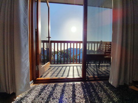 Wonderland Retreat - Accommodation QLD 2