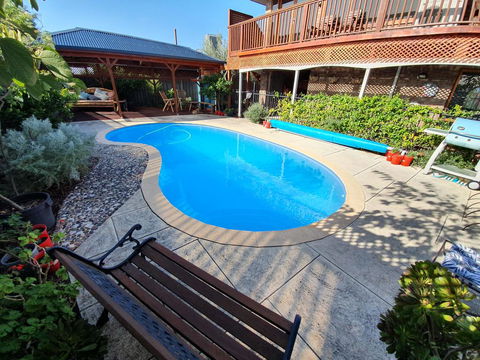 Wonderland Retreat - Accommodation QLD 0