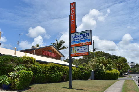 Wunpalm Motel & Holiday Cabins - Accommodation QLD 0