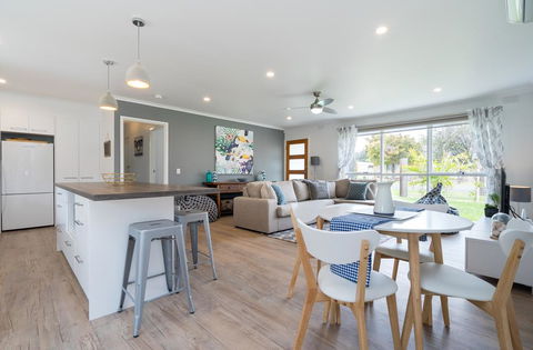 Xanadu Shores - Accommodation QLD 3