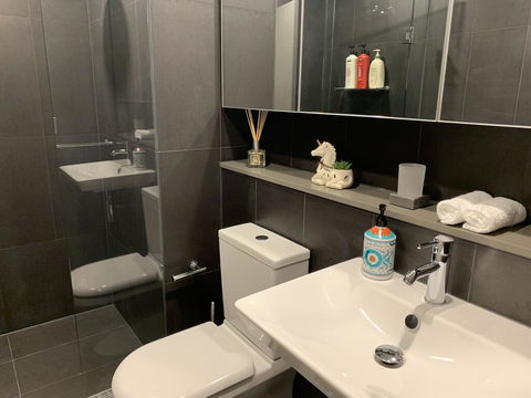 Xu's Residence@888 Collins St - Accommodation QLD 2