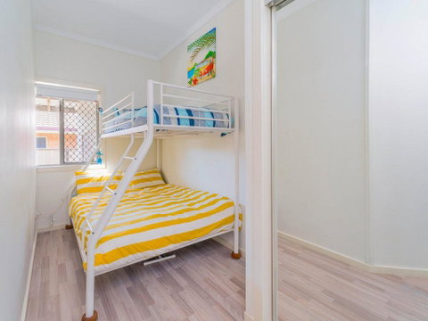 Yamba Daze - Sunset - Pet Friendly - Accommodation QLD 2