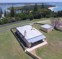 Yamba Pilot Cottage 2 - pets welcome - close to beach - Accommodation QLD