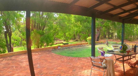 Yallingup Pet Friendly Bush Retreat - Accommodation QLD 1