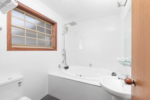 Yarra Valley Motel - Accommodation QLD 3