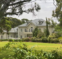 Yatahlia Manor Luxury Homestay - Accommodation QLD