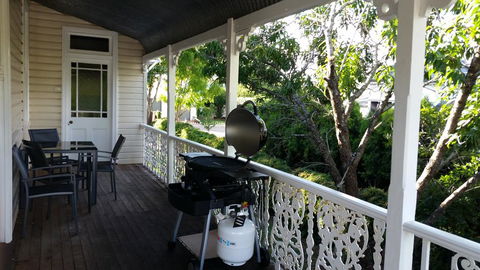YesterYear On West - Accommodation QLD 2