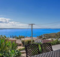 Yenangoon - Walking together Corlette - Accommodation QLD