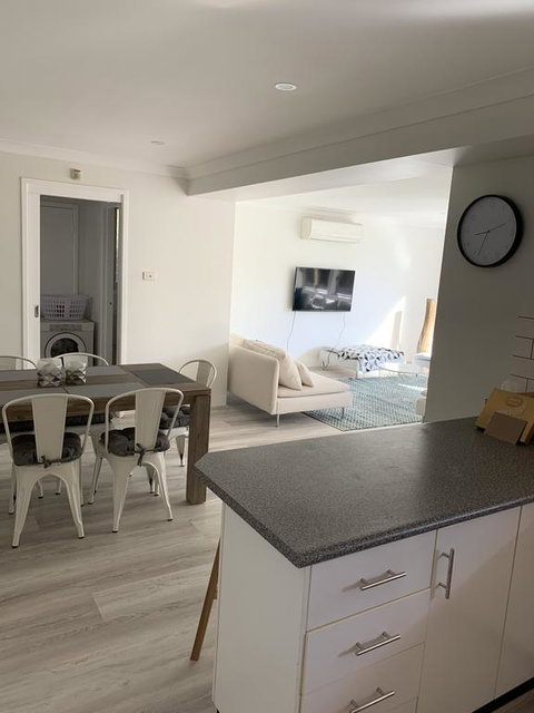 York Cosy Stays - Accommodation QLD 1