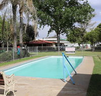 Young Caravan Park - Accommodation QLD