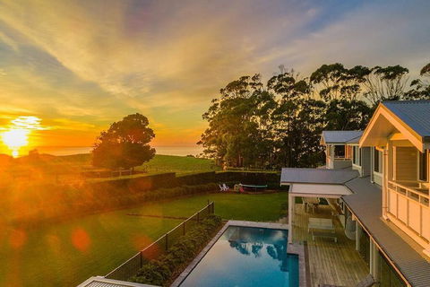 Your Luxury Escape - Trig Point - Accommodation QLD 0