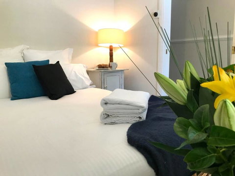 YSG The Edward Townhouse 151 - Walk To Town - Accommodation QLD 3