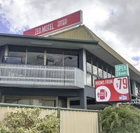 ZED MOTELS Tropical Gateway - Accommodation QLD