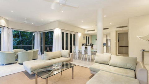 1 The Hill Apartments Port Douglas - Accommodation QLD 3