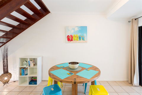 2br Amazing Beach-house - Accommodation QLD 1