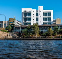 Mercure Sunshine Coast Kawana Waters - Accommodation QLD