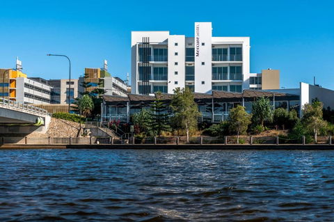 Mercure Sunshine Coast Kawana Waters - Accommodation QLD 0
