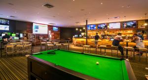 Nightcap At Kawana Waters Hotel - Accommodation QLD 5