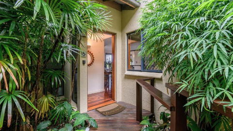 5 The Point Apartments Port Douglas - Accommodation QLD 1