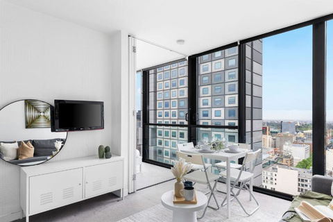 A 2BR Apt Next To Melbourne Central FREE Parking - Accommodation QLD 3