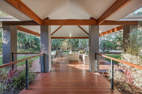 A Bush Utopia - Accommodation QLD 2
