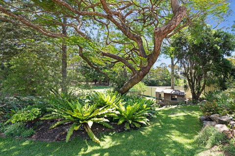 A Charming Queenslander - Accommodation QLD 1