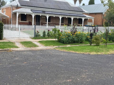A Homestead On Market - Accommodation QLD 3