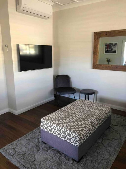 A Prince On Clinton - Accommodation QLD 2