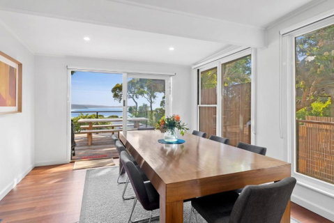 Adrift - Accommodation QLD 4