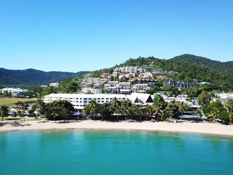 Airlie Beach Hotel - Accommodation QLD 0