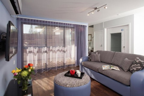Albany Waves - Accommodation QLD 3