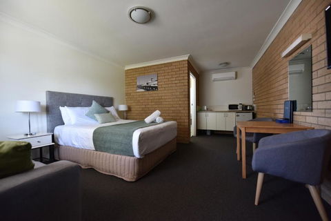 Albury Allawa Motor Inn - Accommodation QLD 1