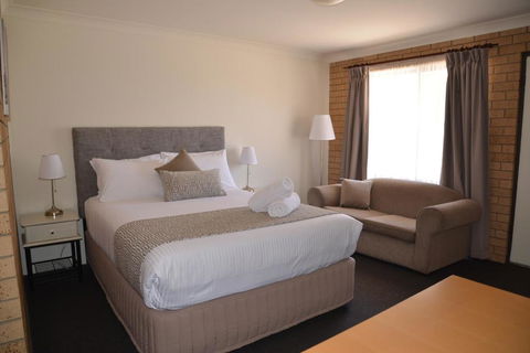 Albury Allawa Motor Inn - Accommodation QLD 3