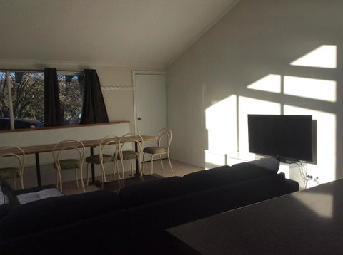 Alpha Centauri Townhouses - Accommodation QLD 4