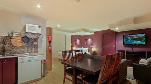 Alpine Heights 11A - Accommodation QLD 3