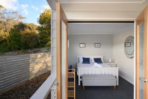 Ambience, A Stunning Holiday Retreat! - Accommodation QLD 3