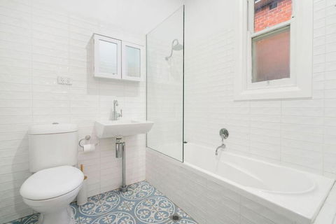 Ananda Cottage - Accommodation QLD 4
