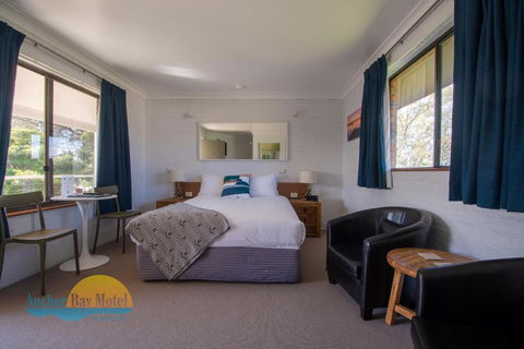 Anchor Bay Motel - Accommodation QLD 2