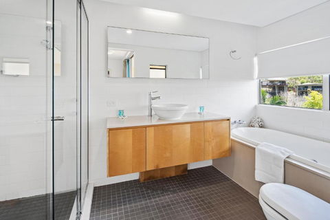 Airlie Beach Townhouse - Accommodation QLD 2