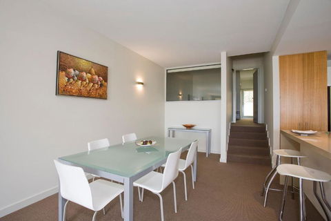 Apartment 15 Kalimna - Accommodation QLD 4