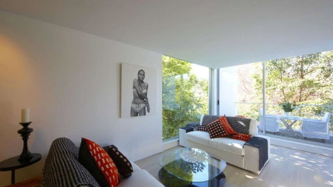 Apartment Two - Accommodation QLD 1