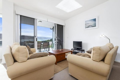 Apollo Blue 11 - Accommodation QLD 2