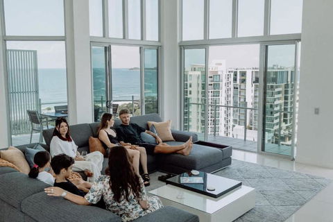 Aquavista Penthouse - Stunning 180 Views - Accommodation QLD 1