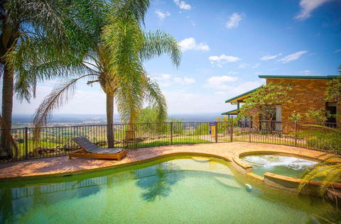Aquila - Accommodation QLD 0