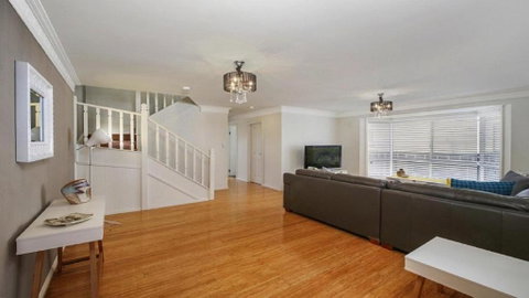 Araluen On Henley Accom Property - Accommodation QLD 3