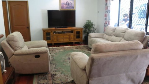 Arcadia Gardens - Accommodation QLD 3