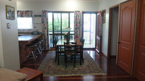 Arcadia Gardens - Accommodation QLD 4