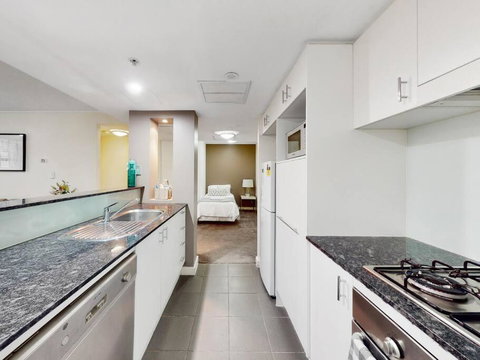 ATCH9 - St Leonards Atchison St - Accommodation QLD 2