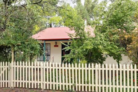 Auburn Hideaway - Accommodation QLD 0