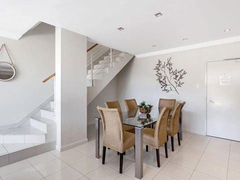 Aura Apartments Unit 13 59 Shoal Bay Road - Accommodation QLD 3